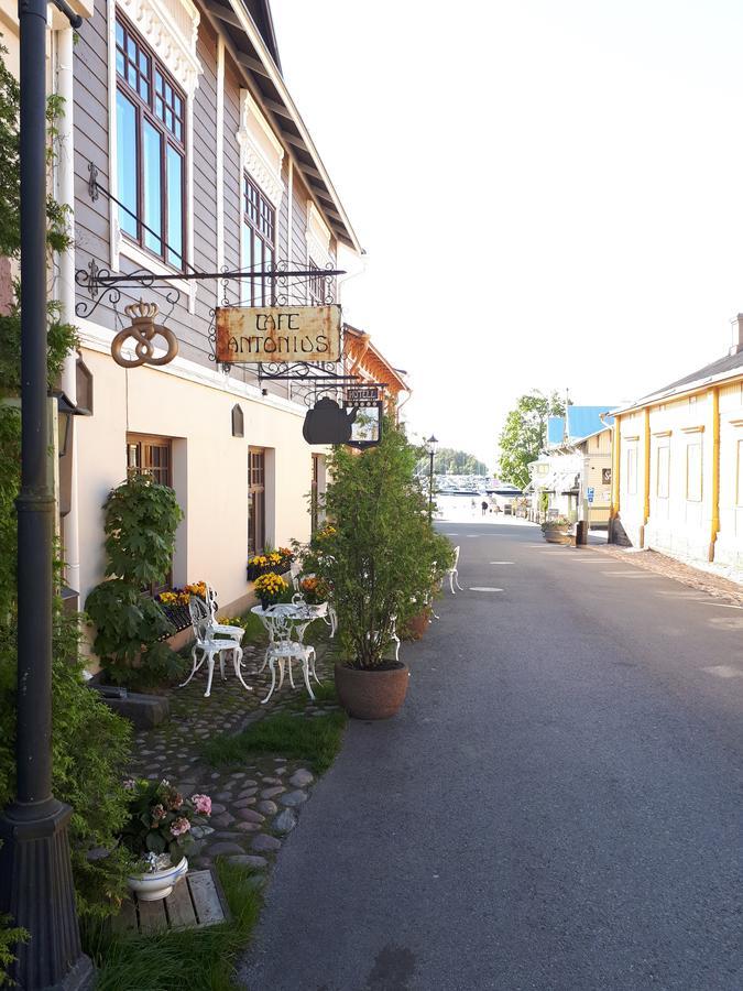 Hotel Villa Antonius Naantali Exterior foto